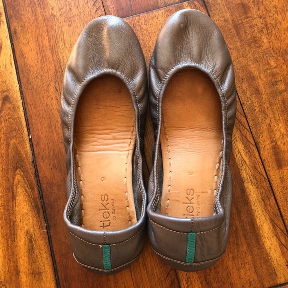 Tieks Shoes - Metallic Pewter Tieks